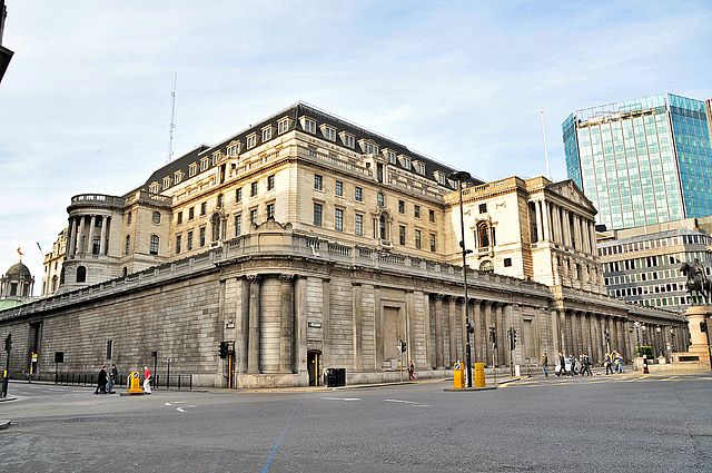 Die Bank von England. Foto: Eluveitie (Eigenes Werk) [CC-BY-SA-3.0], via Wikimedia Commons